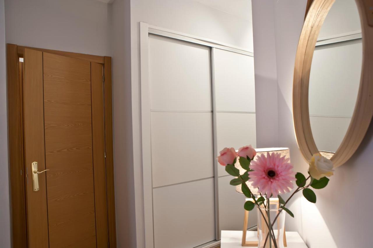 Apartment Luz Y Tranquilidad En El Casco Historico - Parking Gratis Seville